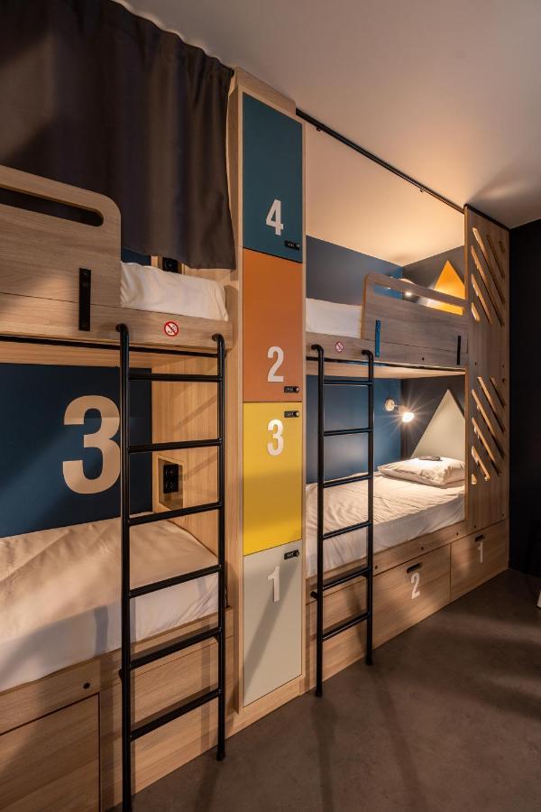 Whoo Bacalan - Hostal Burdeos