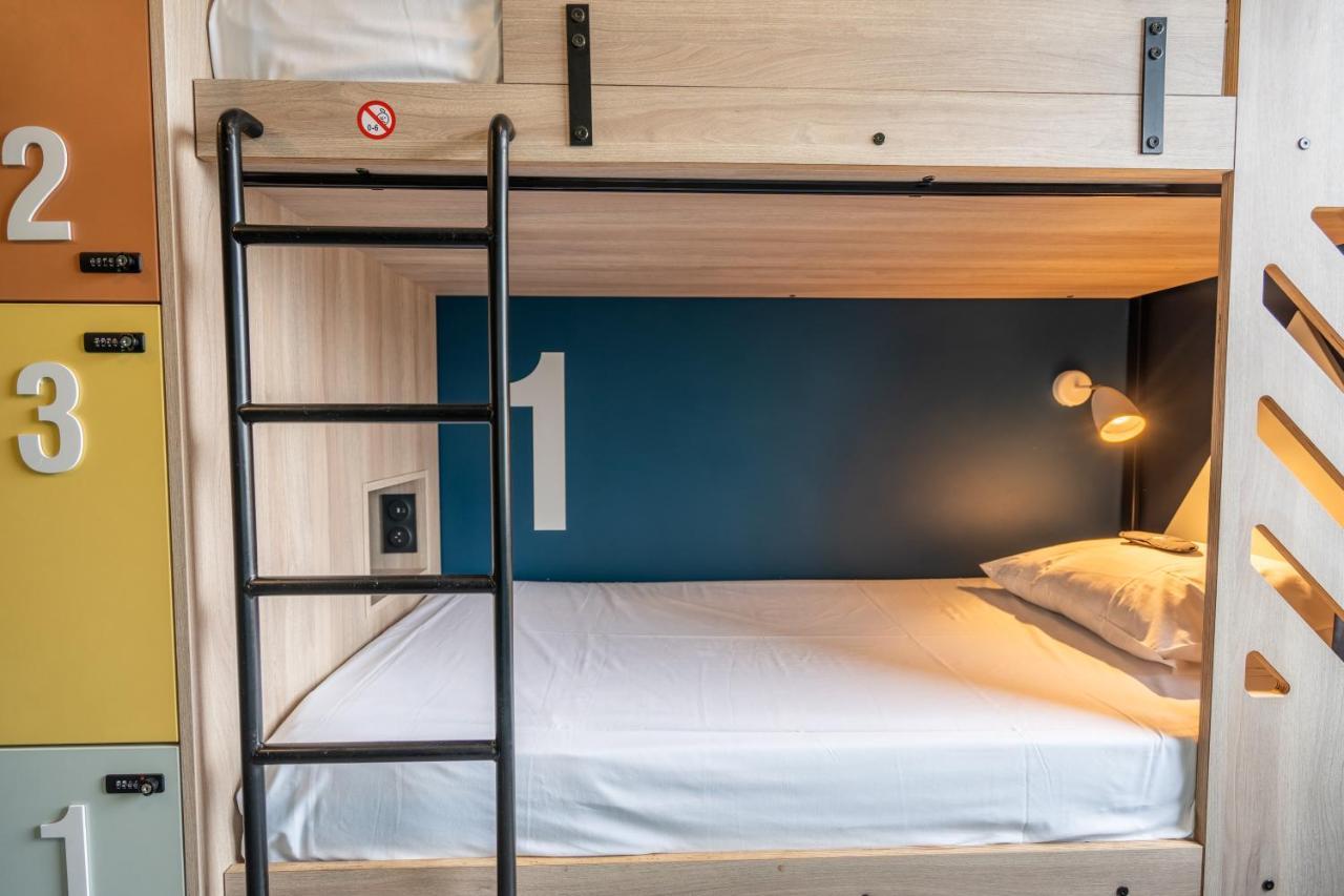 Hostal Whoo Bacalan - *